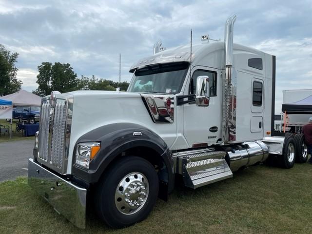 Common Mistakes to Avoid as a Truck Driver Common Mistakes to Avoid as a Truck Driver